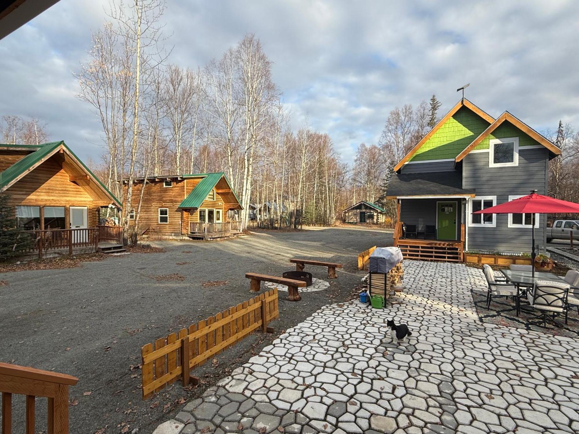 Talkeetna Log Cabin With Hot Tub Unit 1 Buitenkant foto