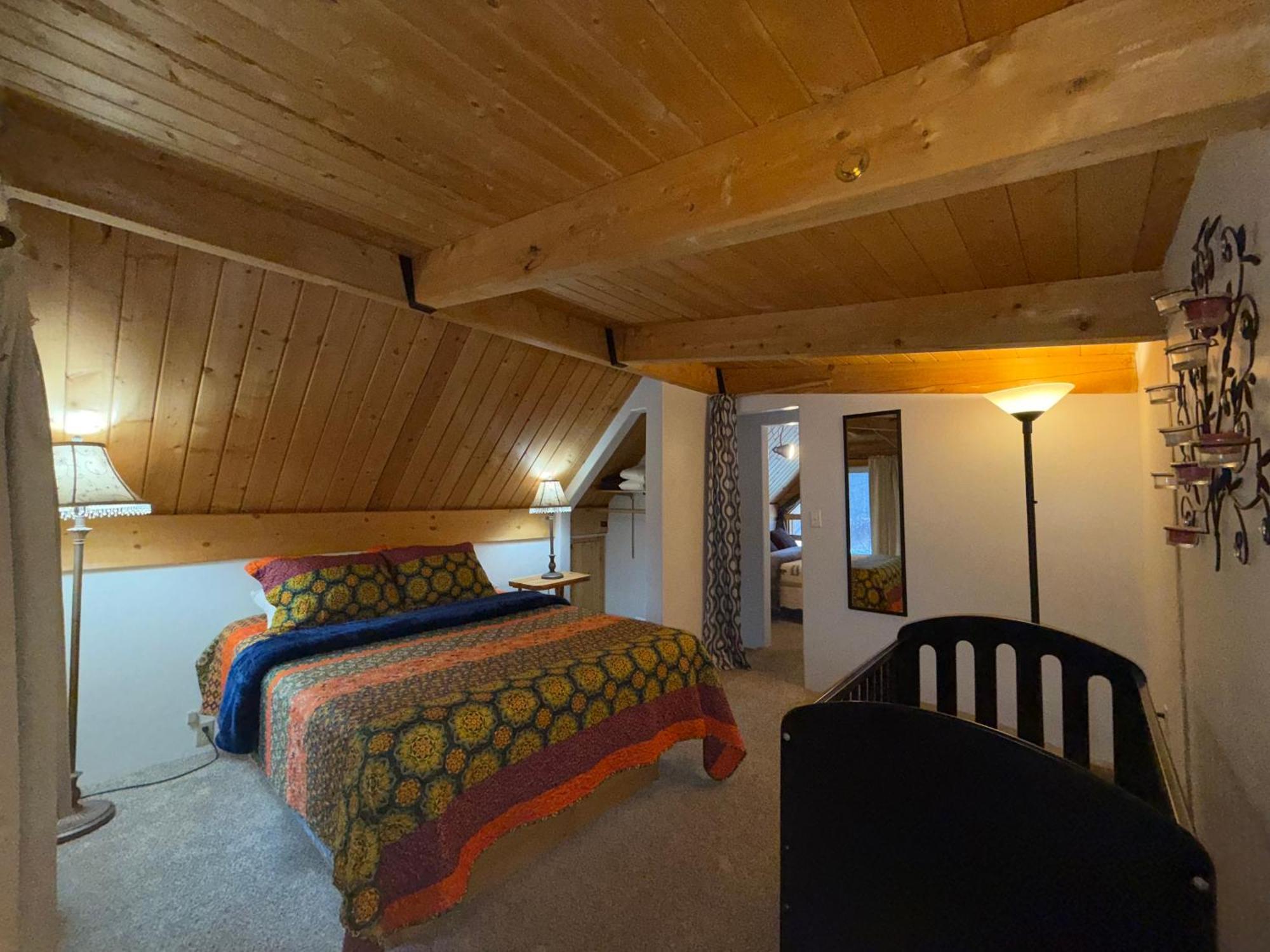 Talkeetna Log Cabin With Hot Tub Unit 1 Buitenkant foto